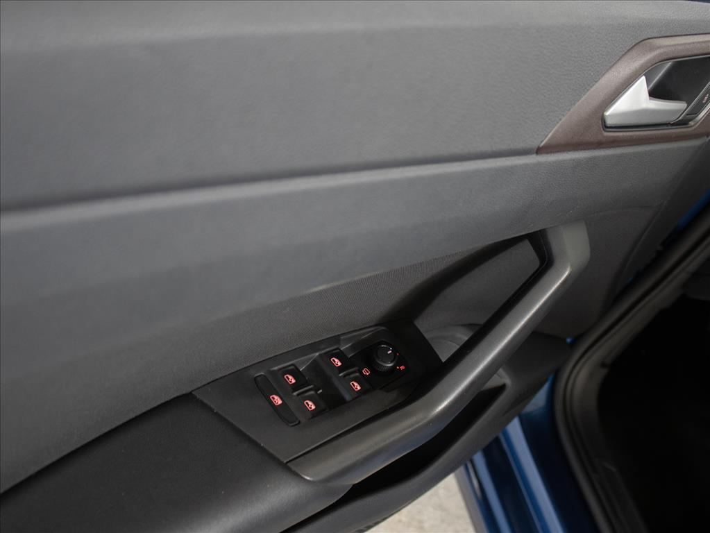 VOLKSWAGEN VIRTUS 1.0 200 TSI HIGHLINE AUTOMÁTICO, foto 17