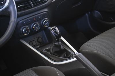 Chevrolet ONIX, foto 9